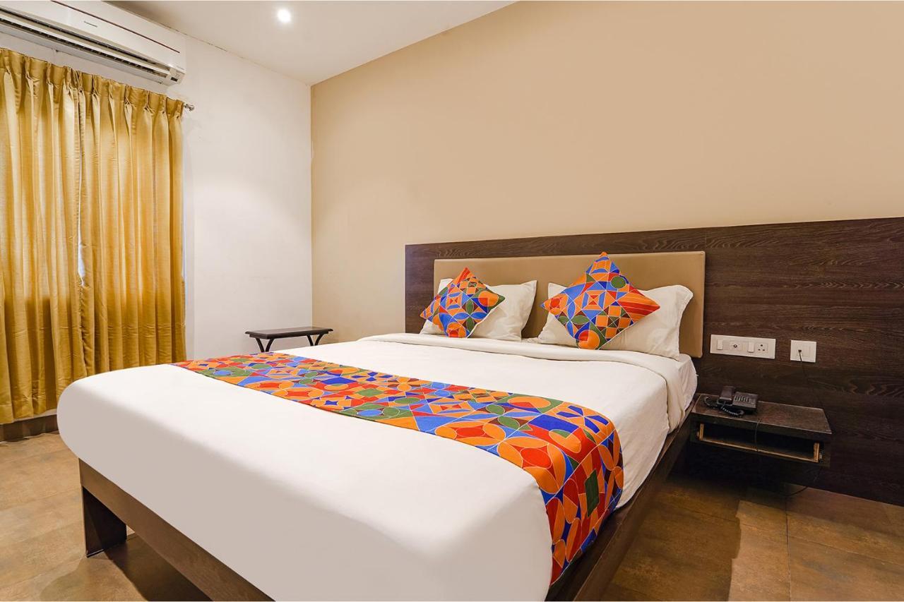 Fabhotel Karpagam - 900M From Nehru Stadium Κοϊμπατόρε Εξωτερικό φωτογραφία