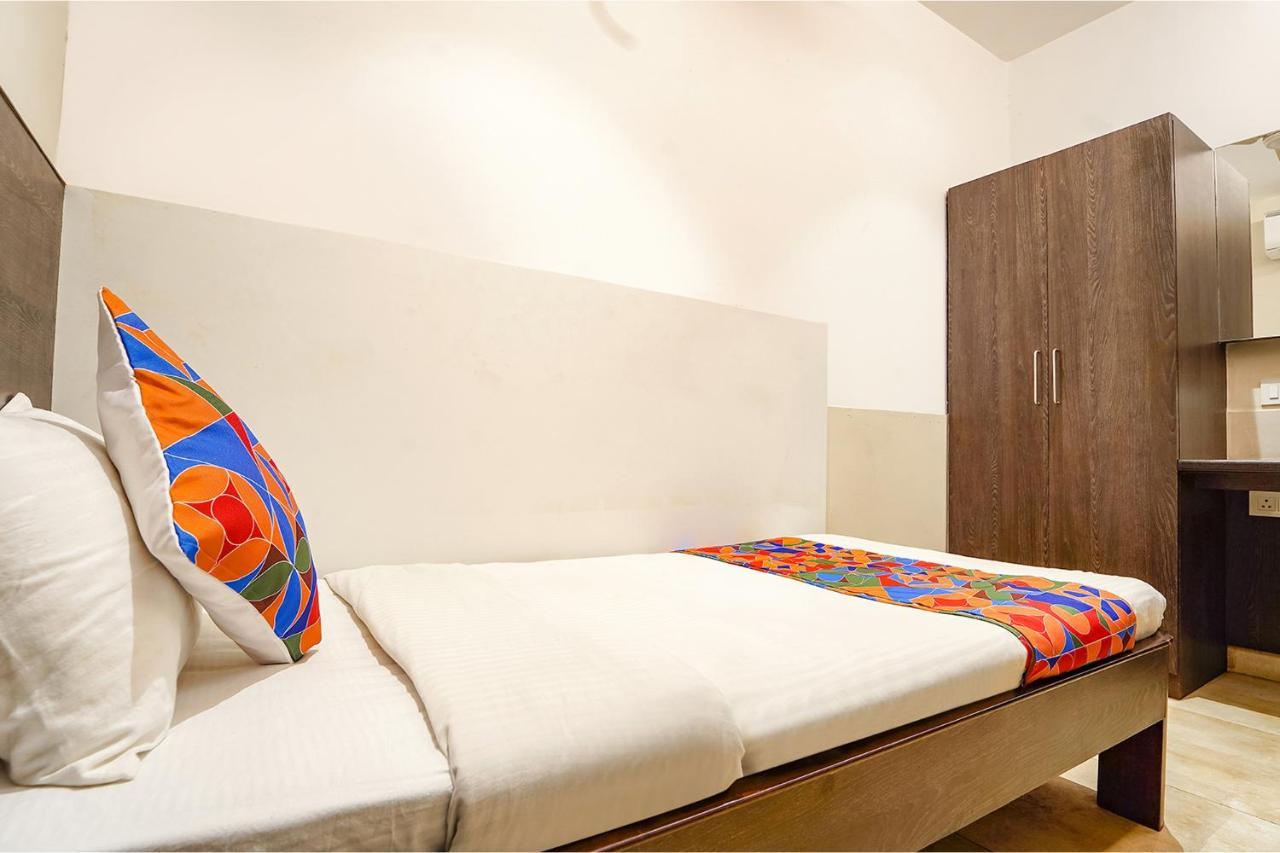 Fabhotel Karpagam - 900M From Nehru Stadium Κοϊμπατόρε Εξωτερικό φωτογραφία