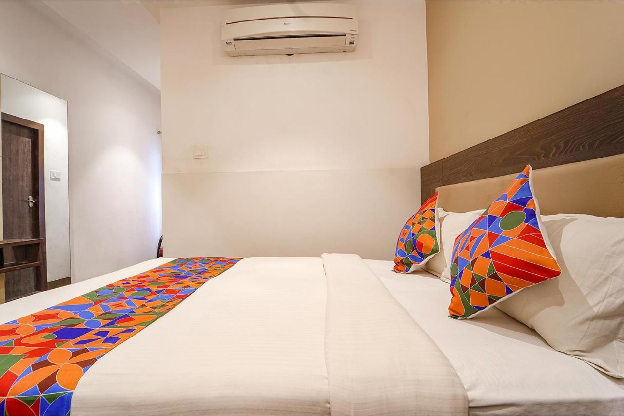 Fabhotel Karpagam - 900M From Nehru Stadium Κοϊμπατόρε Εξωτερικό φωτογραφία